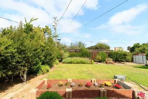 Exterior - 16 Del Rey Cir, Salinas, CA 93901 photo 17 of 24