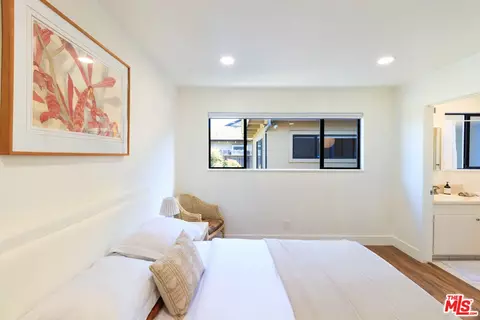 Bedroom - 16 Del Rey Cir, Salinas, CA 93901 photo 3 of 5