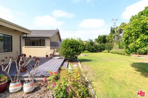 Exterior - 16 Del Rey Cir, Salinas, CA 93901 photo 6 of 24