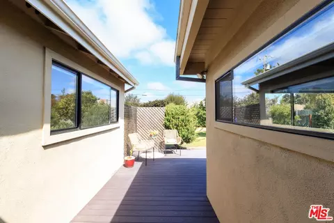 Exterior - 16 Del Rey Cir, Salinas, CA 93901 photo 4 of 24