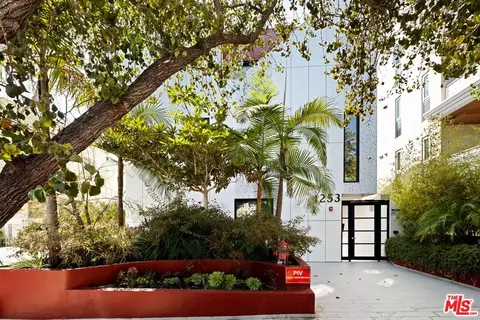1253 N Sweetzer Ave #5, West Hollywood, CA 90069