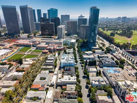 9930 Durant Dr, Beverly Hills, CA 90212
