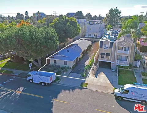 1851 S Barrington Ave, Los Angeles, CA 90025