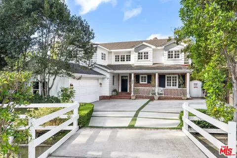 529 N Kenter Ave, Los Angeles, CA 90049