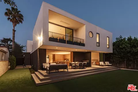 248 19th St, Santa Monica, CA 90402