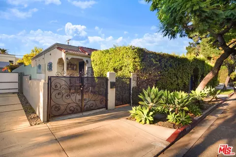 8719 Bonner Dr, West Hollywood, CA 90048