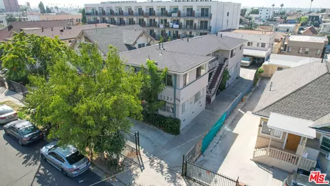 1121 S Mariposa Ave, Los Angeles, CA 90006