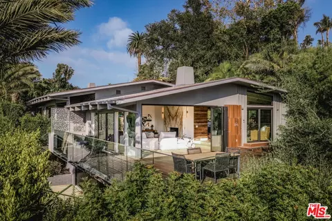 344 Arno Way, Pacific Palisades, CA 90272