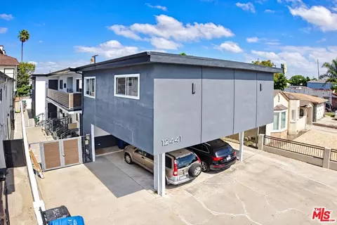 12441 Gilmore Ave #4, Los Angeles, CA 90066