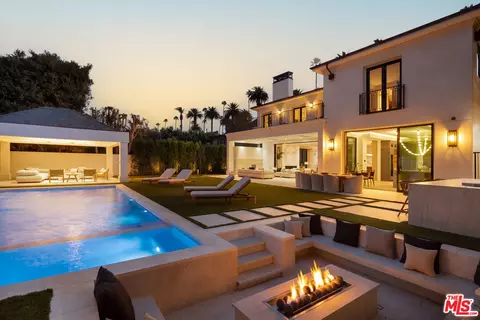 716 N Bedford Dr, Beverly Hills, CA 90210