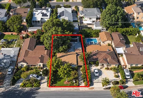 6325 Klump Ave, North Hollywood, CA 91606