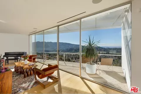 Other - 3947 Markridge Rd, La Crescenta, CA 91214 photo 2 of 6