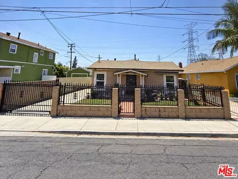 1446 E 90th St, Los Angeles, CA 90002