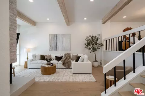 1535 Michael Ln, Pacific Palisades, CA 90272
