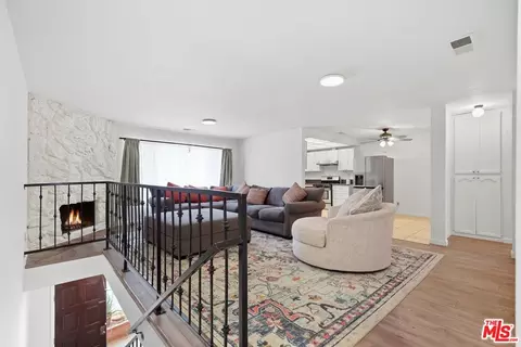 14120 Yukon Ave #8, Hawthorne, CA 90250