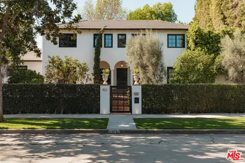 953 S Longwood Ave, Los Angeles, CA 90019