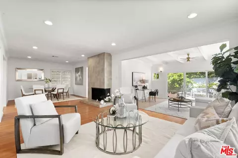 9131 Olin St, Los Angeles, CA 90034