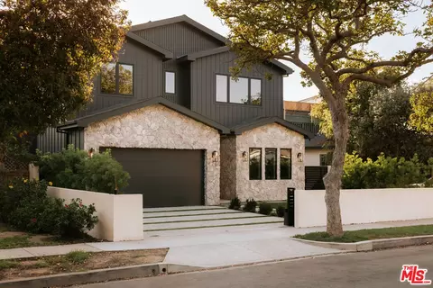 3621 Moore St, Los Angeles, CA 90066