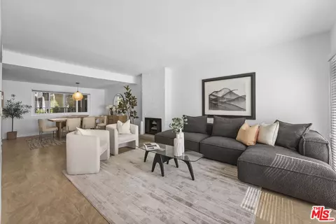 2677 Centinela Ave #203, Santa Monica, CA 90405