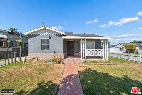 Exterior - 601 W Arbutus St, Compton, CA 90220 photo 2 of 5