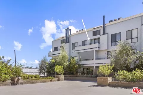 13331 Moorpark St #318, Sherman Oaks, CA 91423