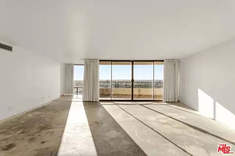 4265 Marina City Dr #701, Marina Del Rey, CA 90292