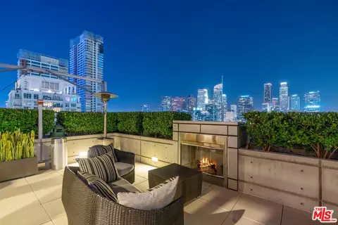1155 S Grand Ave #905, Los Angeles, CA 90015