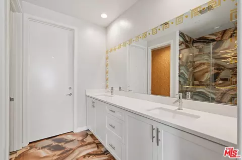 Bath - 13225 Victory Blvd, Van Nuys, CA 91401 photo 3 of 5