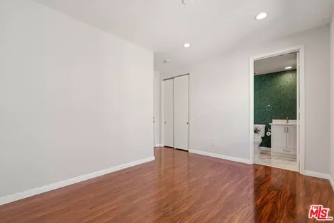 Bedroom - 13225 Victory Blvd, Van Nuys, CA 91401 photo 5 of 5