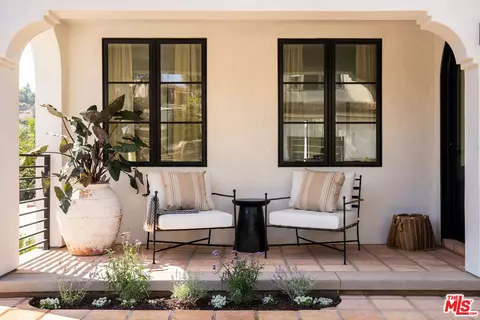2656 Locksley Pl, Los Angeles, CA 90039
