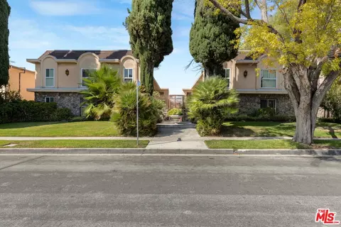 5329 Agnes Ave, Valley Village, CA 91607