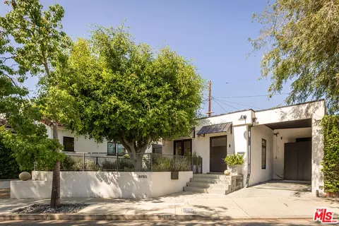 8985 Lloyd Pl, West Hollywood, CA 90069