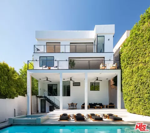 6654 Emmet Ter, Los Angeles, CA 90068