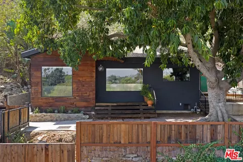 238 Furness Ave, Los Angeles, CA 90042
