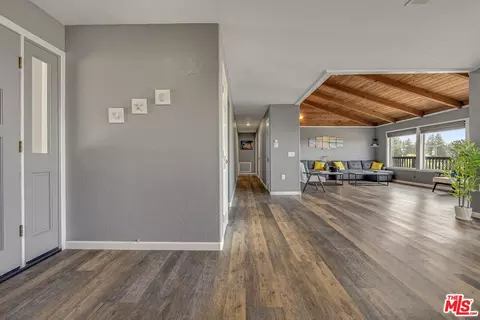 Entry Way - 13881 Oceanview Dr, Smith River, CA 95567 photo 1 of 2