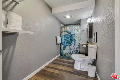 Bath - 13881 Oceanview Dr, Smith River, CA 95567 photo 4 of 4