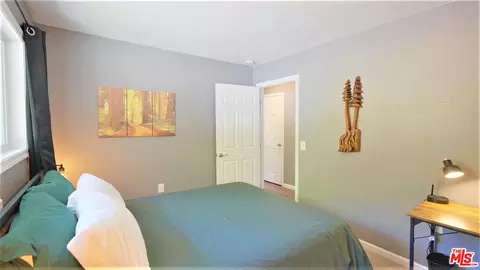 Bedroom - 13881 Oceanview Dr, Smith River, CA 95567 photo 5 of 9
