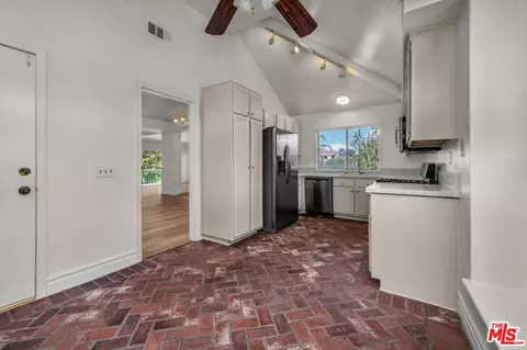 Kitchen - 455 Kennerick Ln, Simi Valley, CA 93065 photo 2 of 3
