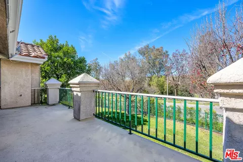 Exterior - 455 Kennerick Ln, Simi Valley, CA 93065 photo 2 of 2