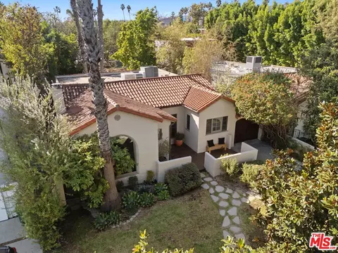 445 N Sweetzer Ave, Los Angeles, CA 90048