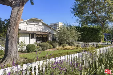 4858 Matilija Ave, Sherman Oaks, CA 91423