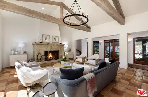Living - 195 Sheffield Dr, Montecito, CA 93108 photo 1 of 3