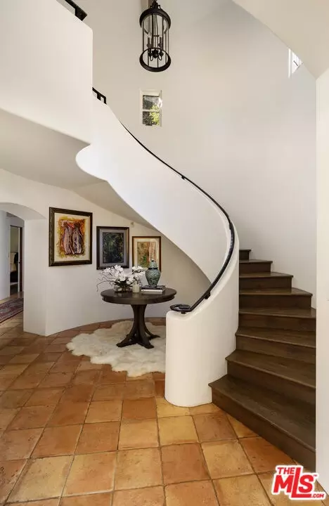 Entry Way - 195 Sheffield Dr, Montecito, CA 93108 photo 1 of 1
