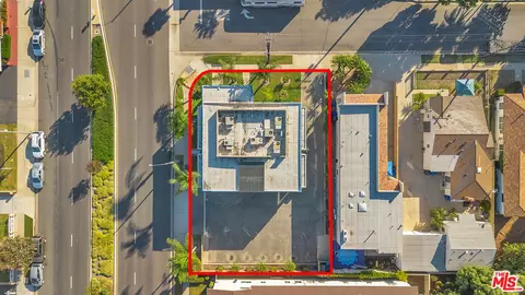 View/Area - 10535 Paramount Blvd, Downey, CA 90241 photo 9 of 12
