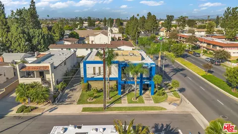 View/Area - 10535 Paramount Blvd, Downey, CA 90241 photo 2 of 12