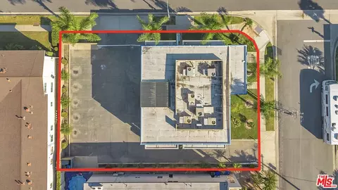 View/Area - 10535 Paramount Blvd, Downey, CA 90241 photo 11 of 12