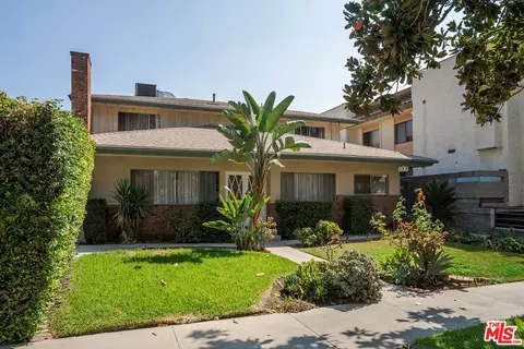 Exterior - 122 N Cedar St, Glendale, CA 91206 photo 2 of 15
