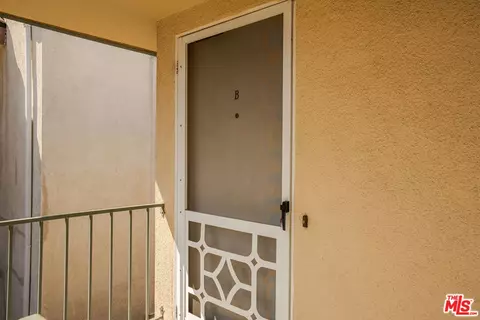 Other - 122 N Cedar St, Glendale, CA 91206 photo 6 of 9