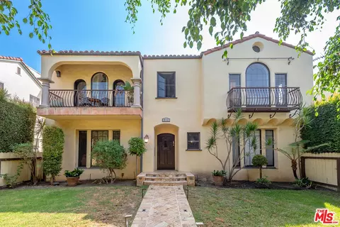 942 S Mansfield Ave, Los Angeles, CA 90036