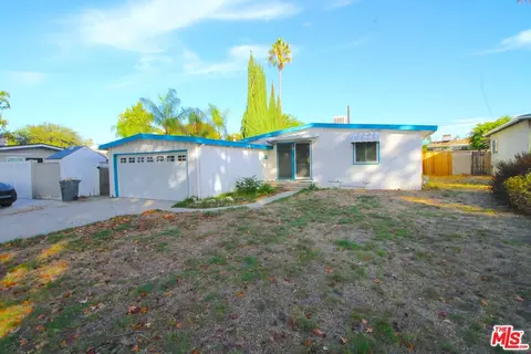 13149 Archwood St, North Hollywood, CA 91606